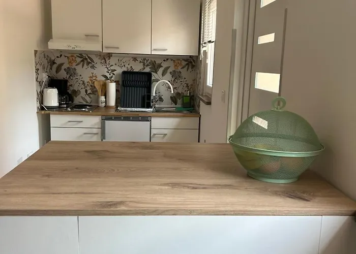 Apartment Rosi 2, Peaceful In Pula, Free Parking *