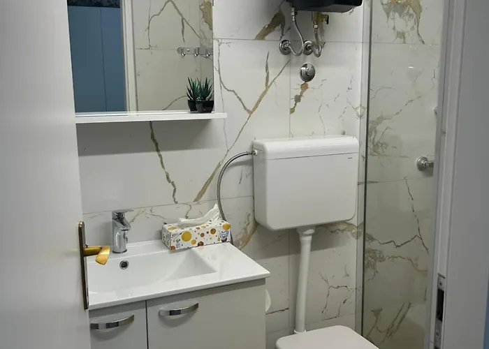 Apartment Rosi 2, Peaceful In Pula, Free Parking